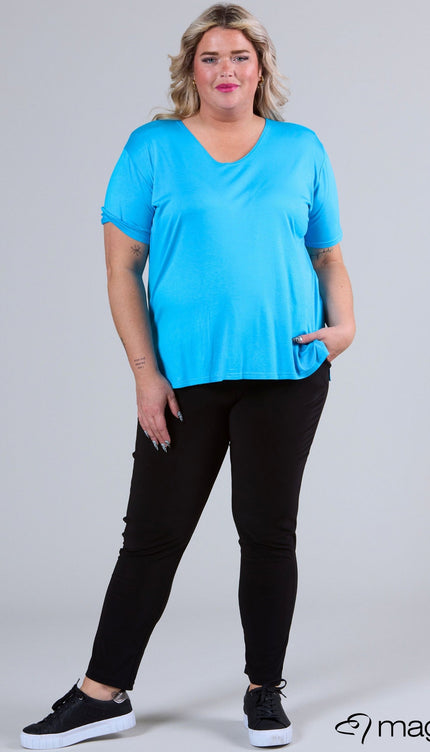 Magna Basic Top B-04 Turquoise Blauw
