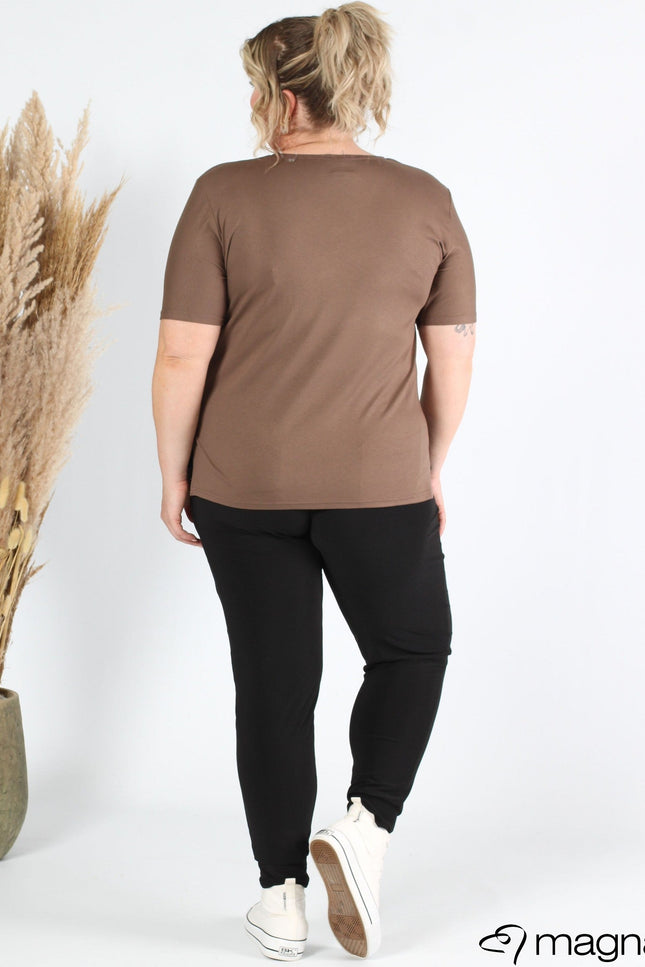 Magna Basic Top B-04 Taupe Bruin