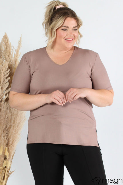 Magna Basic Top B-04 Taupe Bruin