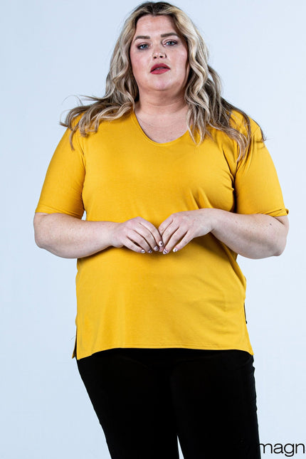 Magna Basic Top B-04 Banaan Geel