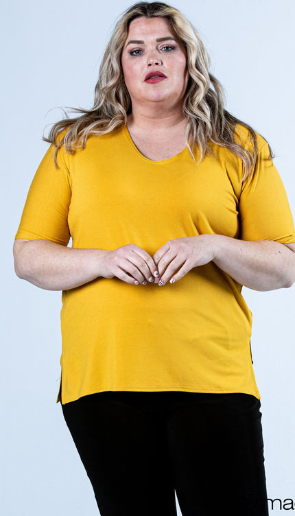 Magna Basic Top B-04 Banaan Geel
