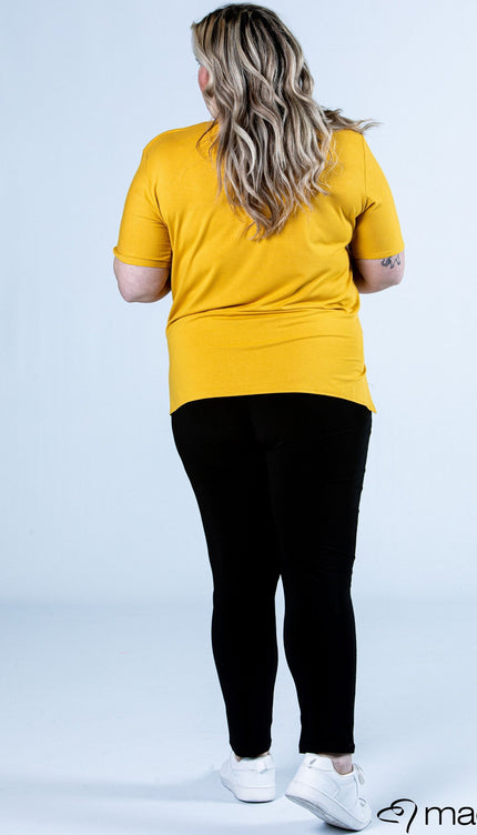 Magna Basic Top B-04 Banaan Geel