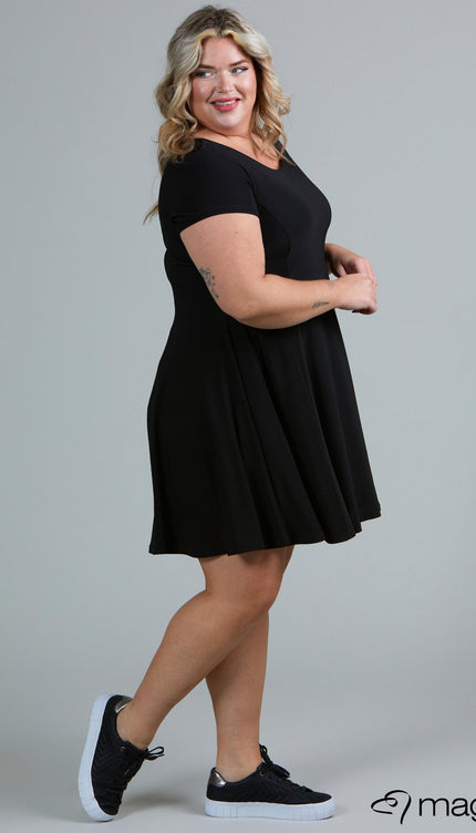 Magna Basic Jurk C-9028 Zwart