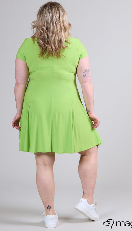 Magna Basic Jurk C-9028 Limoen Groen