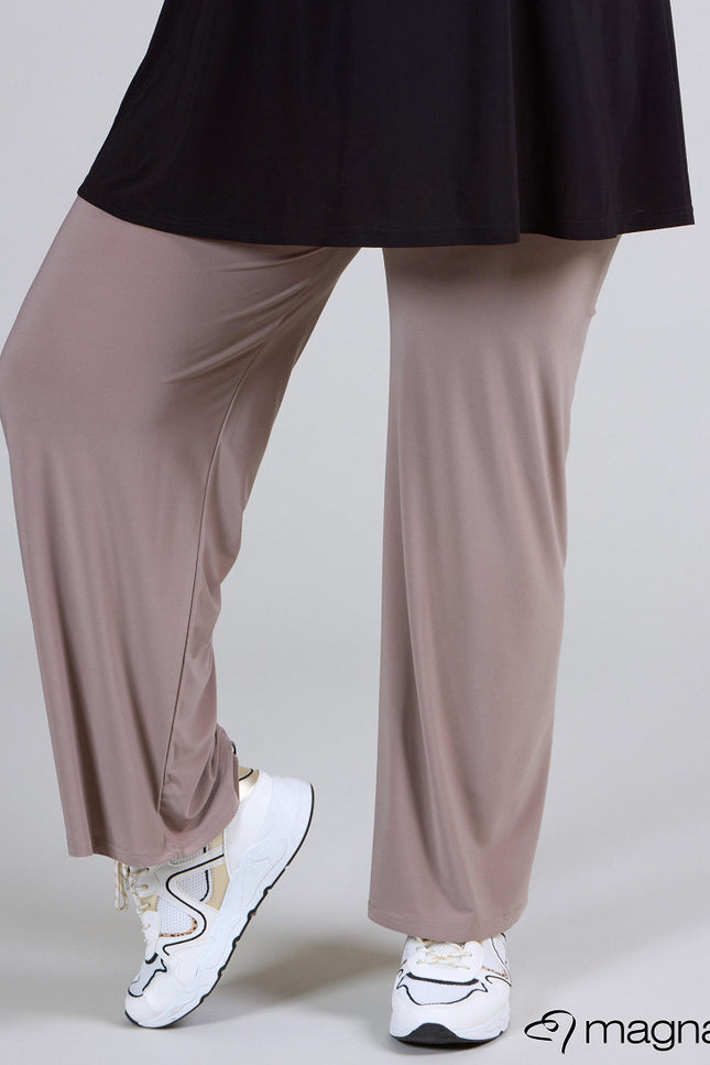 Magna Flare Legging D-03 Beige