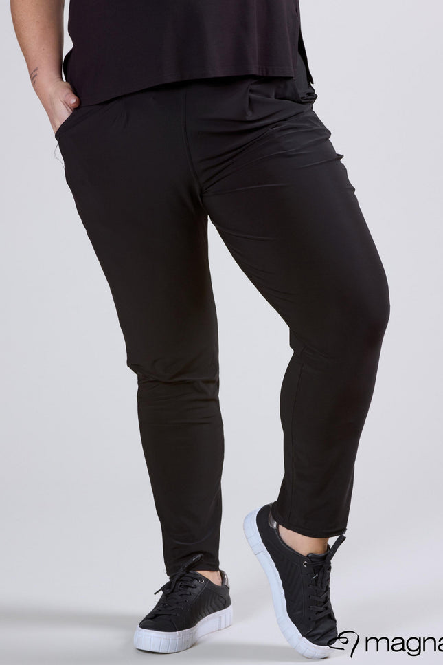Magna Legging Met Lus D-2102 Zwart