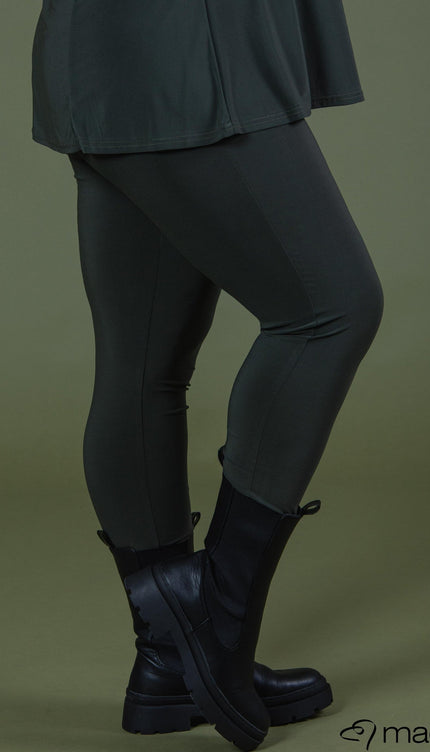 Magna Basic Legging F-23 Olijf Groen