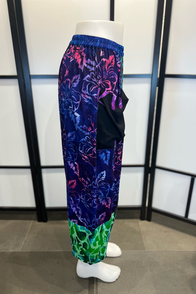 Normal Crazy Pants Mar Print