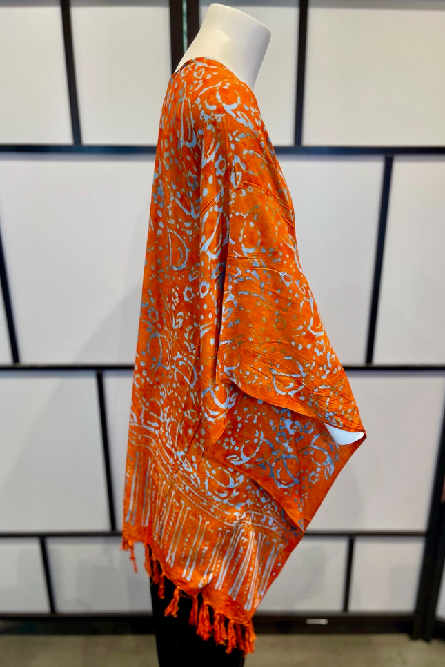 Normal Crazy Poncho Print