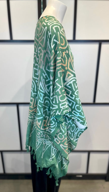 Normal Crazy Poncho Print