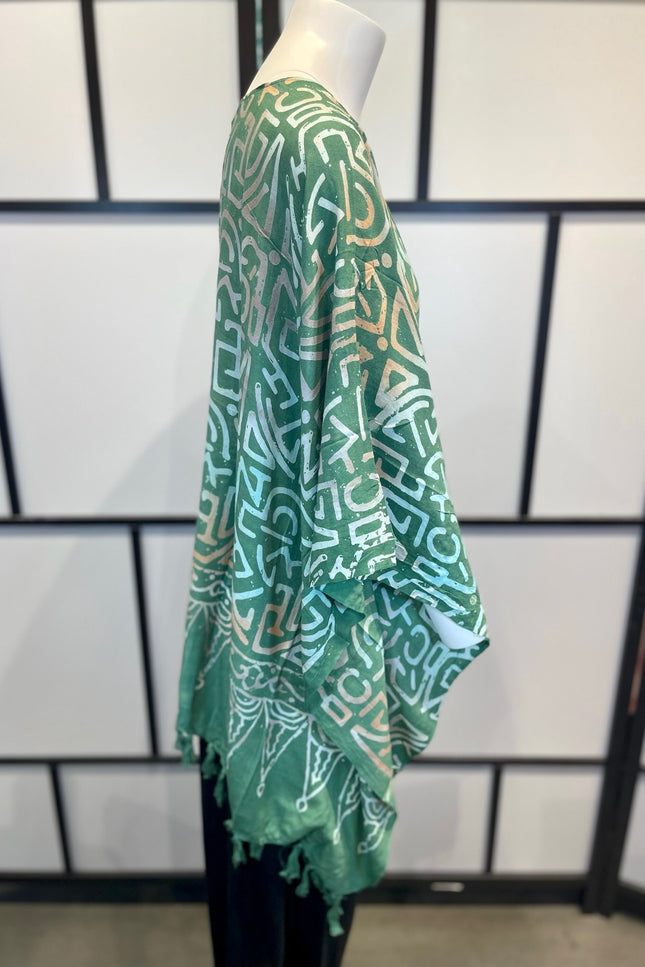 Normal Crazy Poncho Print