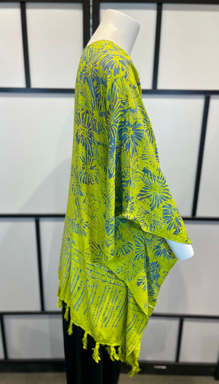 Normal Crazy Poncho Print